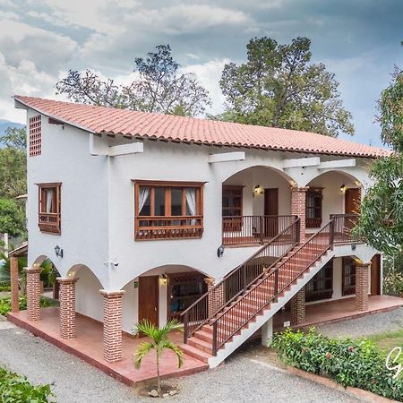 Finca Hotel Guali Santafe Санта-Фе-де-Антіокія Екстер'єр фото